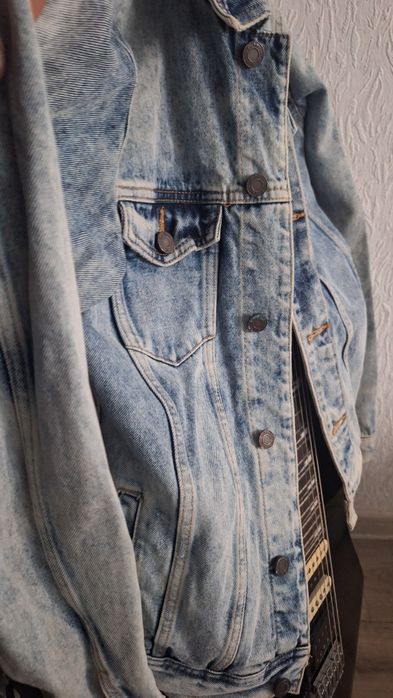 Джинсовка Pull and Bear гарний стан