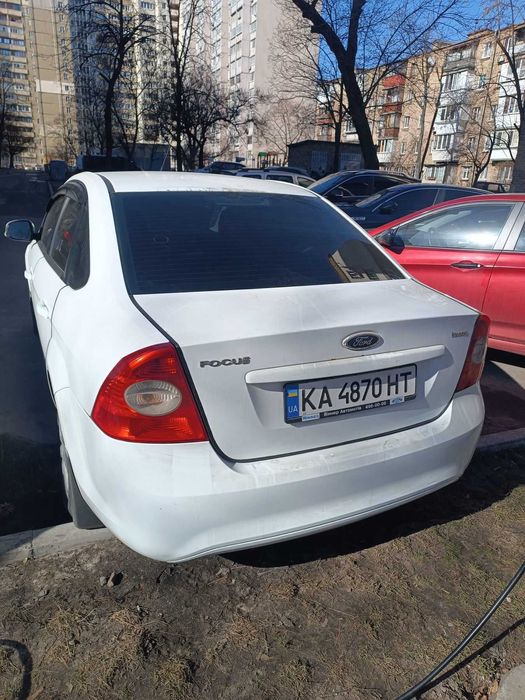 Продати легковий автомобіль