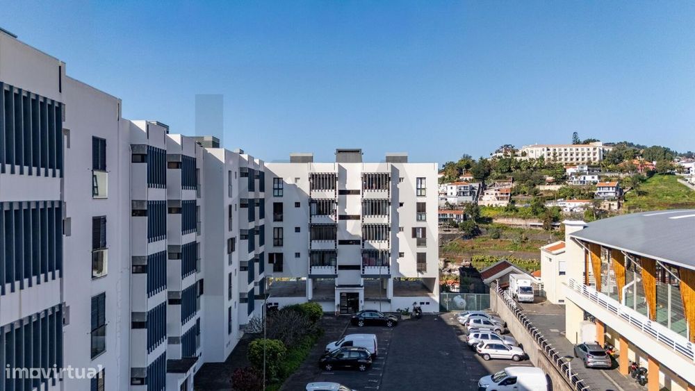 Apartamento T2 localizado na Achada