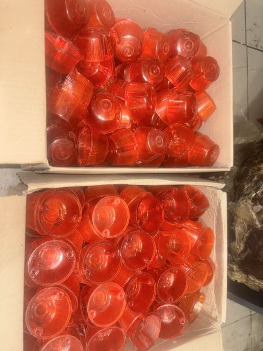 Скло повторювача поворотів ГАЗ 53, КАМАЗ,УАЗ, ЗІЛ (УБ-101