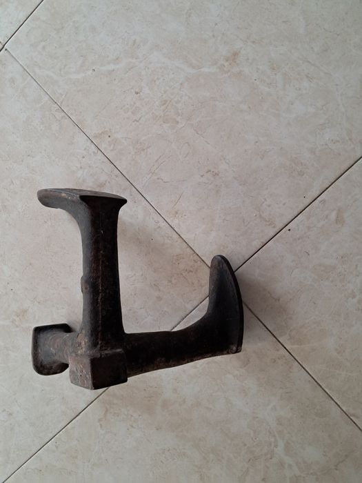 Bigorna de sapateiro (forma) em ferro fundido