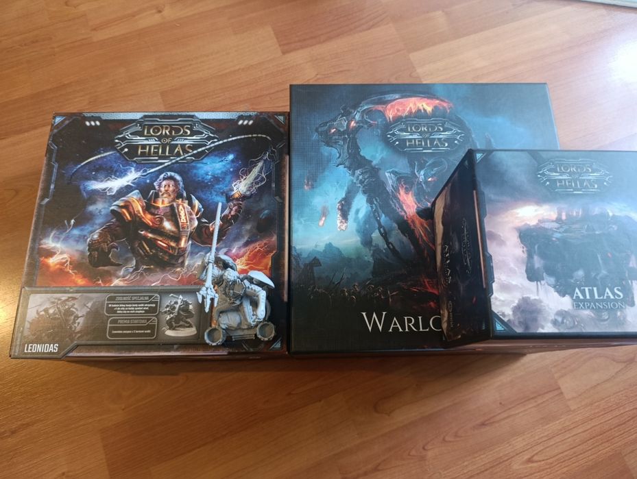 Lorda of Hellas i Warlord Box i dodatkowe figurki
