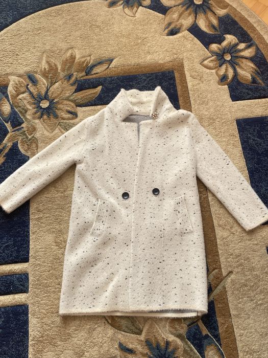 Плащ в хорошому стані