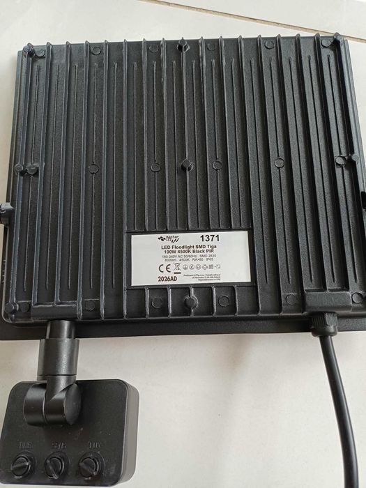 halogen led NAŚWIETLACZ 100 W