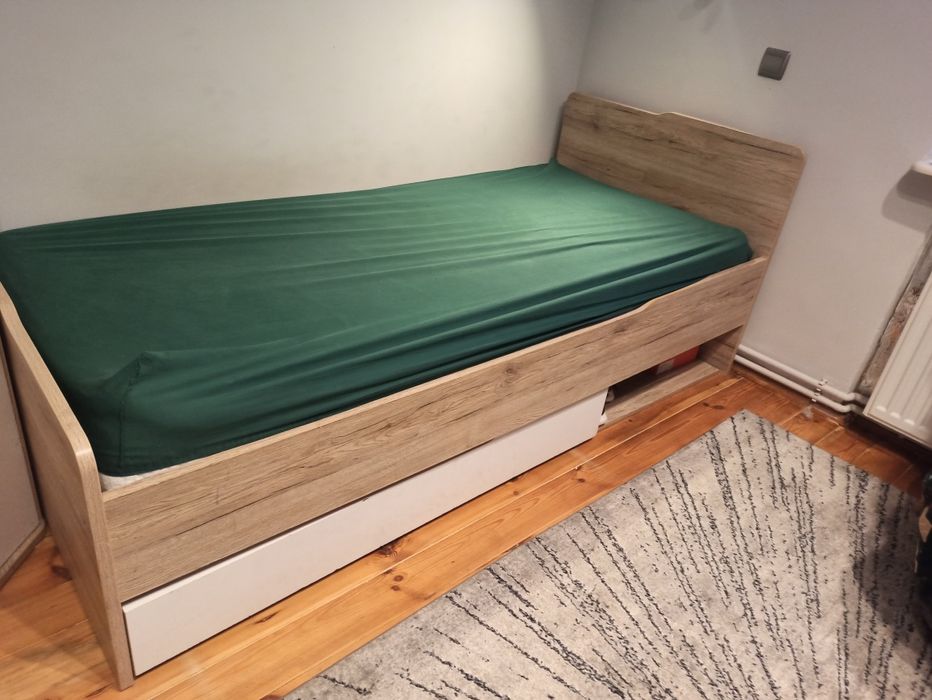 Łóżko jednoosobowe  FORTE bez materaca.