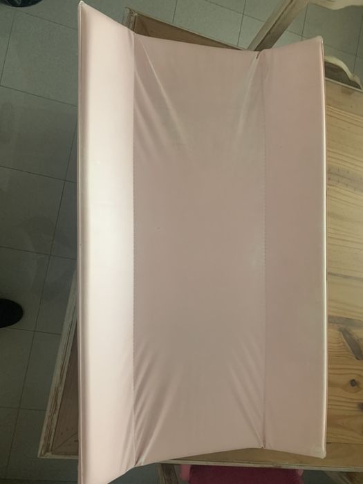 Muda Fraldas - como NOVO !!