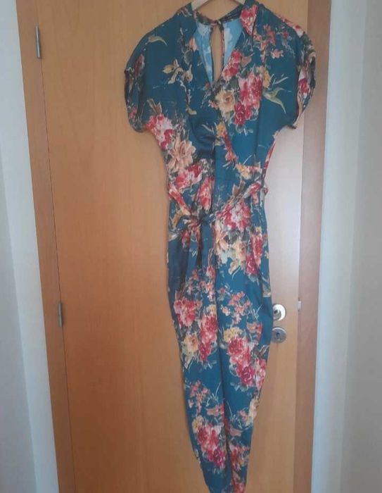 Macacão zara floral