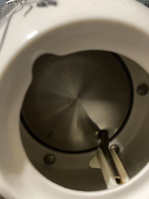 Електричний чайник mirta