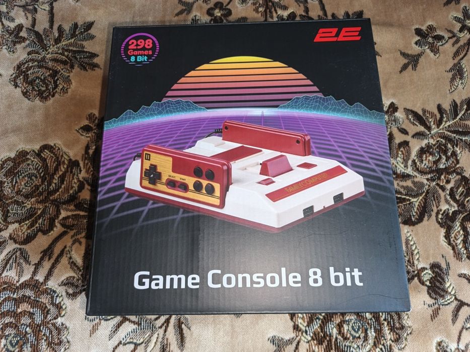 Игровая консоль (приставка) 8-bit