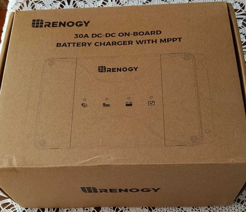 Renogy - 30A dc to dc on-board battery charger with MPPT - Nunca usado