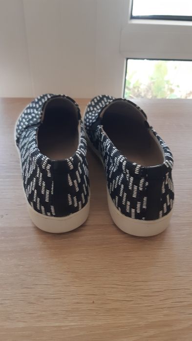 Жіночі спортивні мокасіни