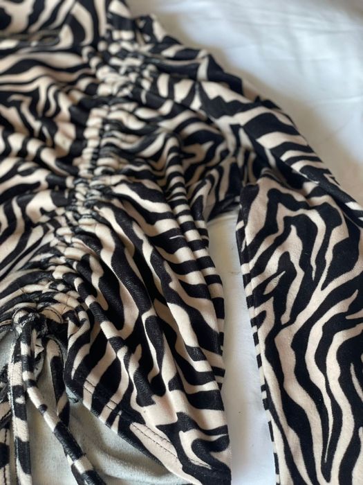Camisola Estilo Zebra