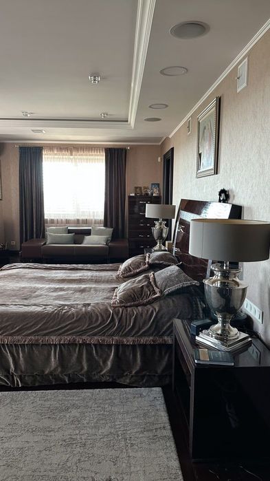 Продаж елітного будинку