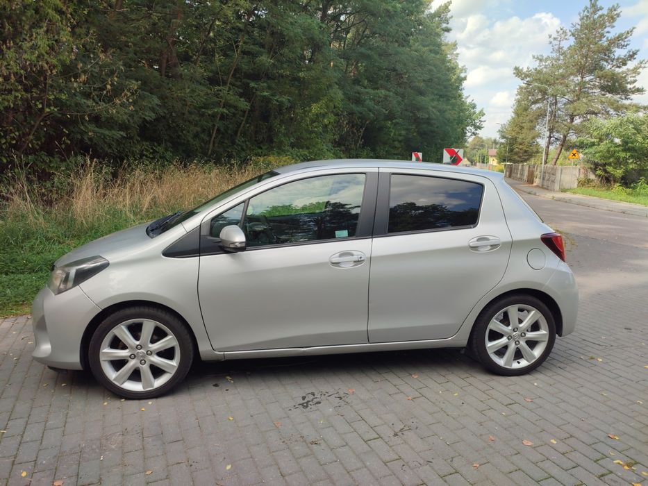Sprzedam nie zawodną Toyotę Yaris 1.0