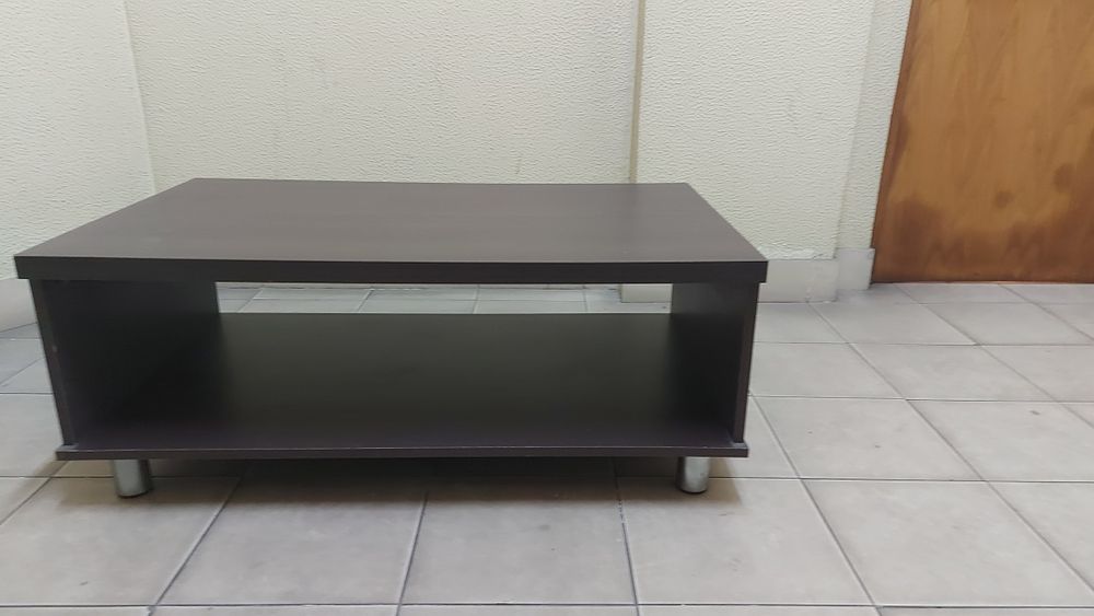 Movel Tv em vengue com pes inox