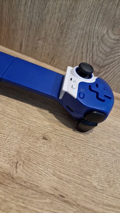 PlayStation Portal-Style Bluetooth Controller64738831887618122