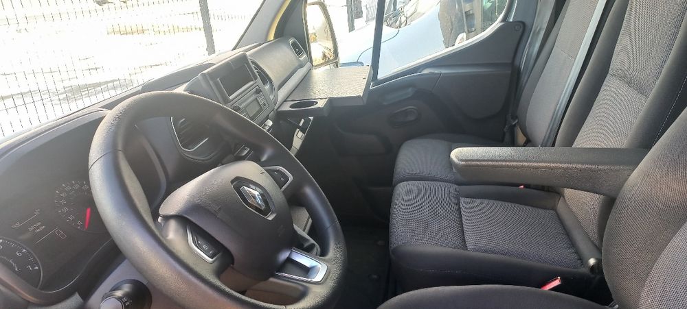 ПРОДАМ  Renault   Master 2022р
