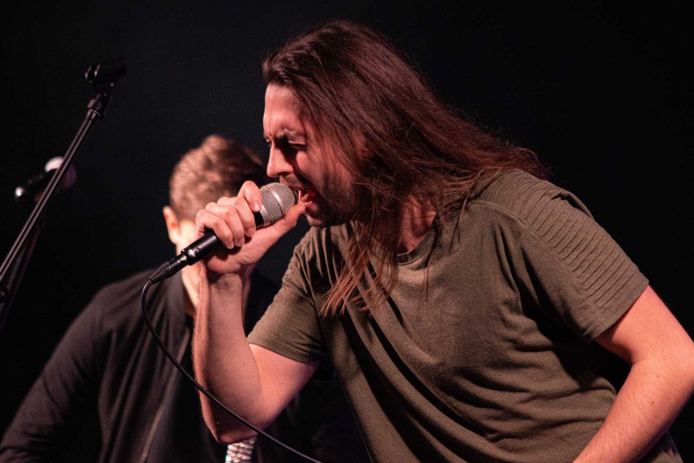 Lekcje ŚPIEW nauka gry na PIANINIE GITARZE BASIE Ukulele zajęcia WOKAL