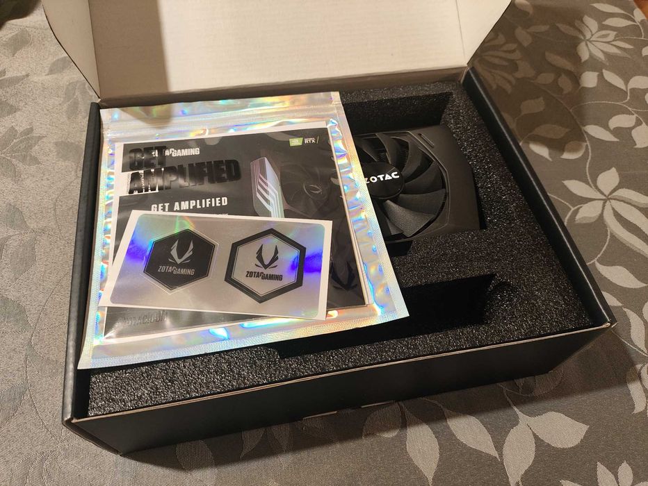 Placa Gráfica NVIDIA GeForce RTX 3060 Ti  8GB - Zotac Twin Edge
