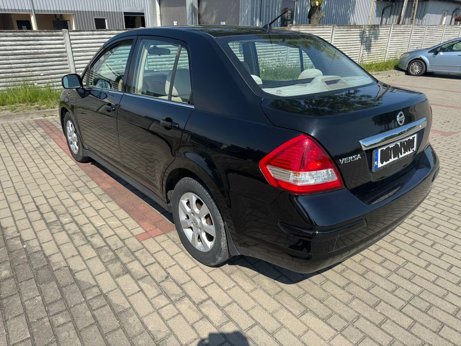 Nissan Tiida Versa 1.8 Benz/Gaz Automat 2007 rok