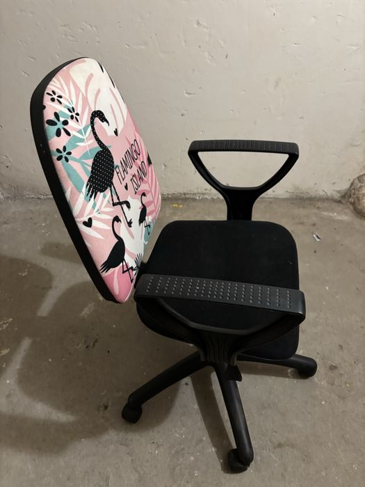 Fotel biurowy obrotowy