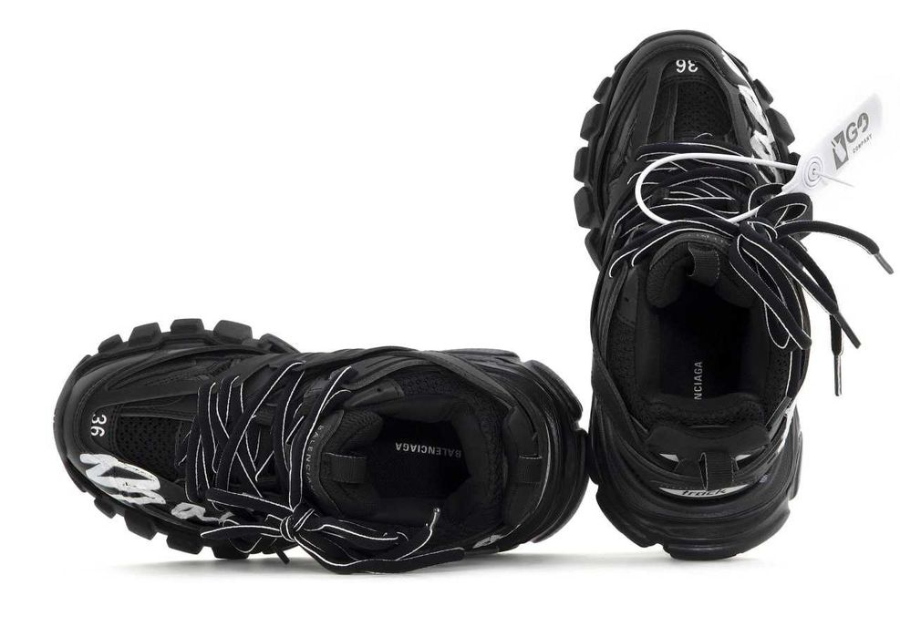Женские кроссовки Balenciaga Track Sneaker "Signature" Black. 36-40