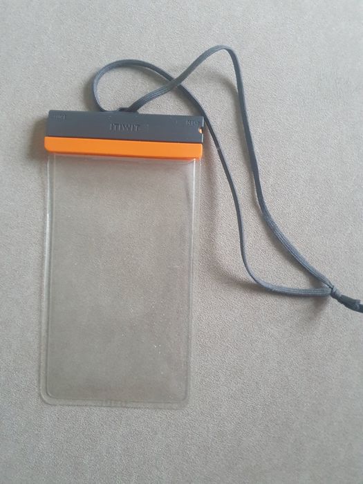 Etui kieszonka na telefon dokumenty na deske do wody kajak