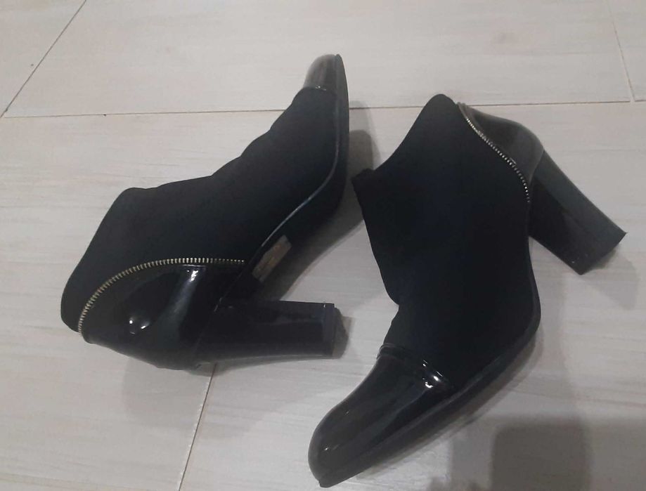 Eleganckie buty na obcasie