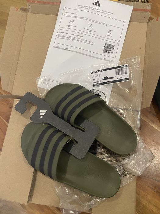 Chinelos Adidas tam 42 (originais)