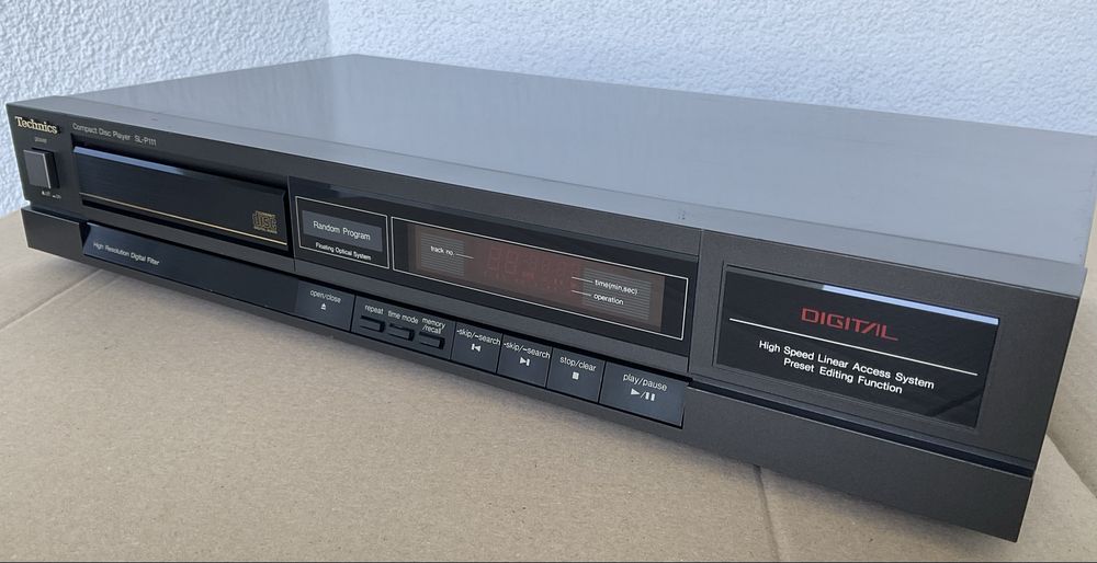 CD Technics SL-P111