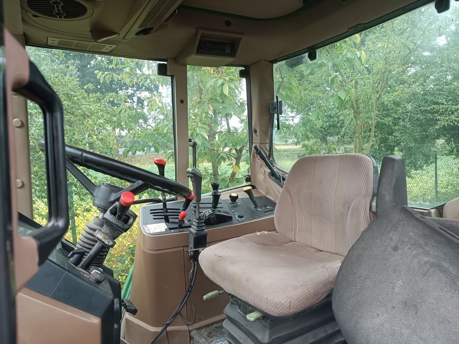 Ciągnik rolniczy John Deere 6400 SE