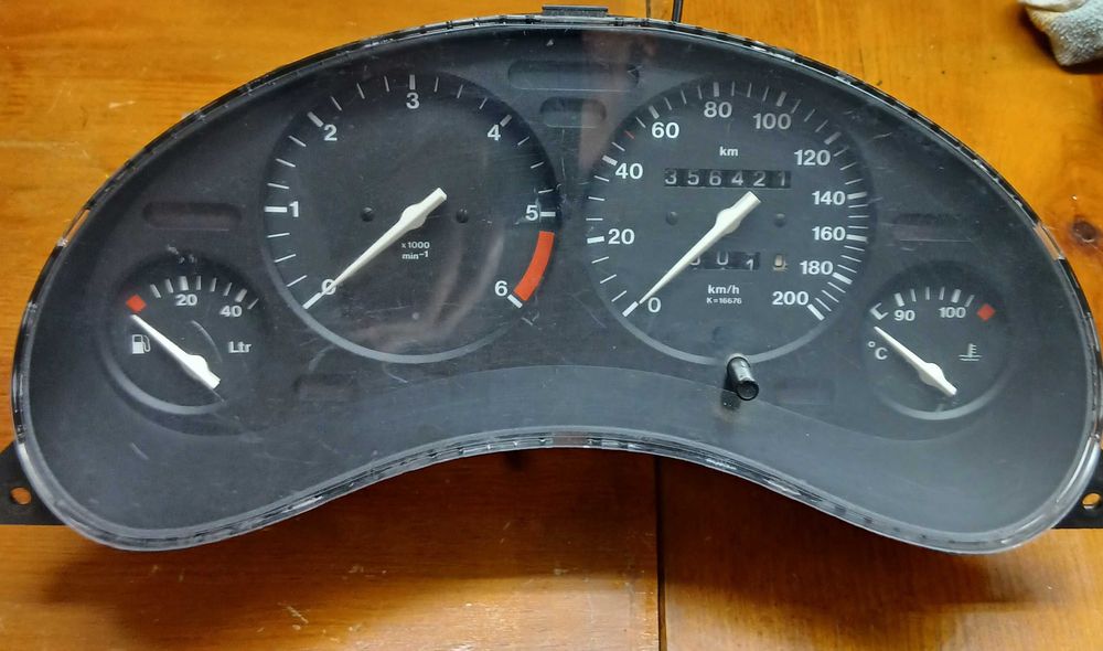 Quadante Opel Corsa b 1.5 TD