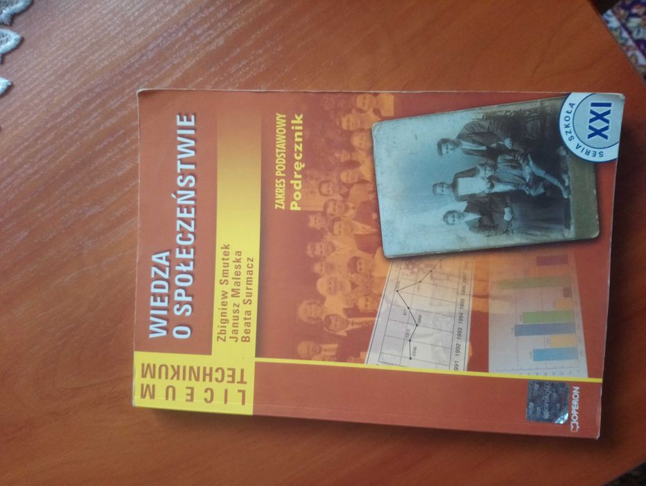 Używane podręczniki do szkoły średniej