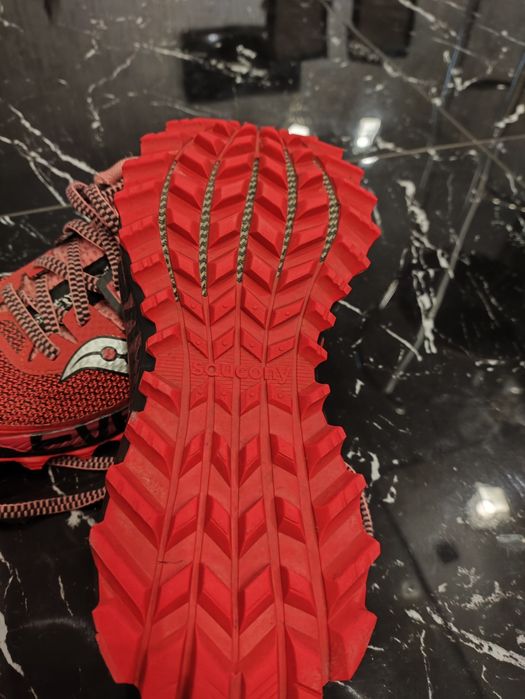 Кросівки Saucony