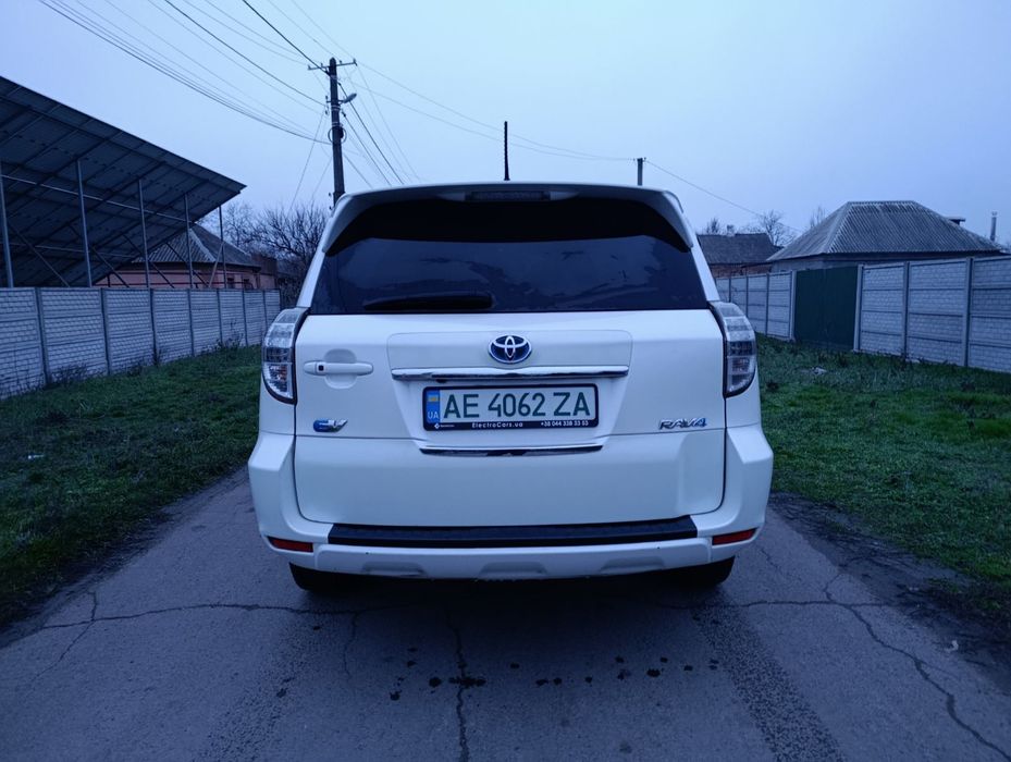 Продам Тайоту елктро