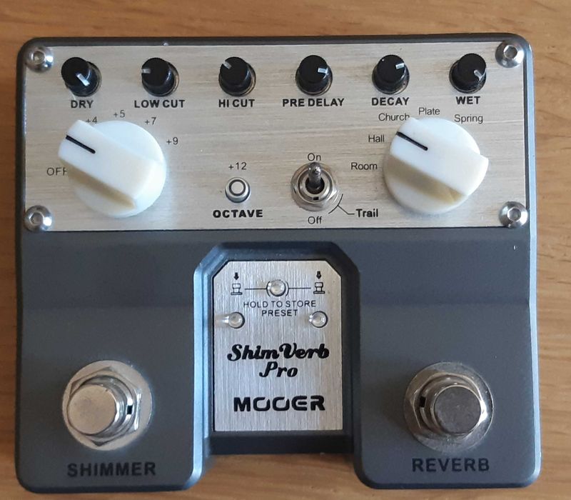 Vendo pedal Mooer Shimverb Pro com pouco uso