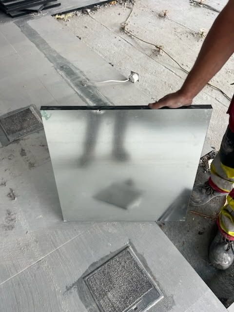 Podłoga techniczna podniesiona 60x60