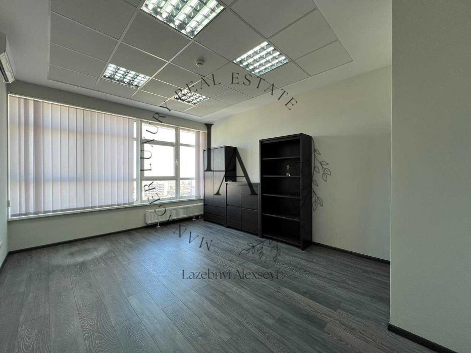 Carnegie Tower Офіс 160м з Ремонтом.4 кабінети.метро Кловська БЕЗ%