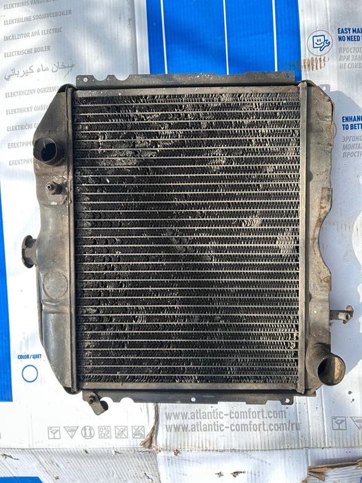 Радіатор охолодження , Волга ГАЗ-24