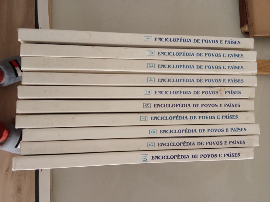Enciclopédia direcionada para idade escolar para venda