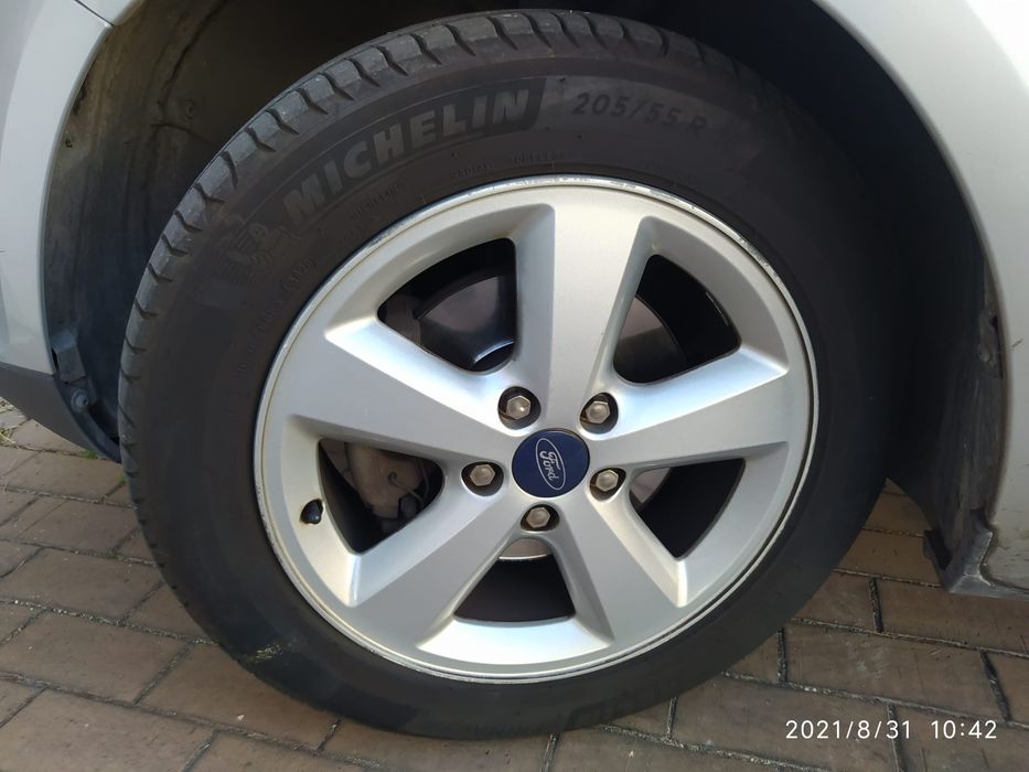 Ford focus comercial
