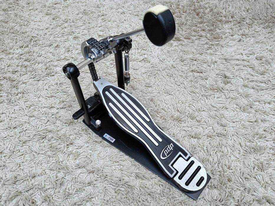 Stopa pojedyncza perkusyjna PDP by DW 600 SERIES MODEL SP600C