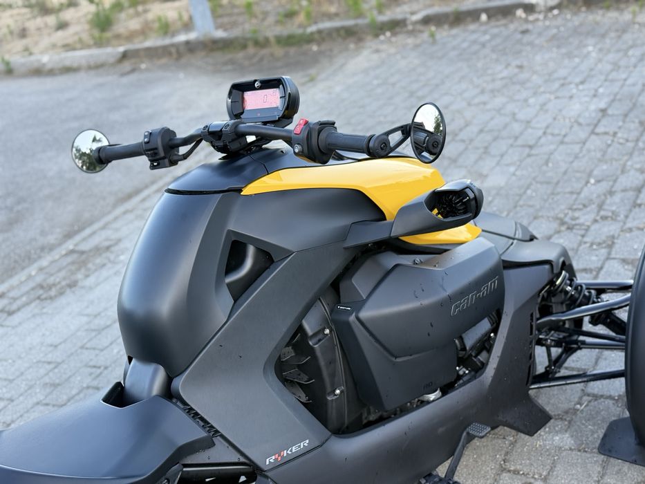 Can-Am Riker 600  2022