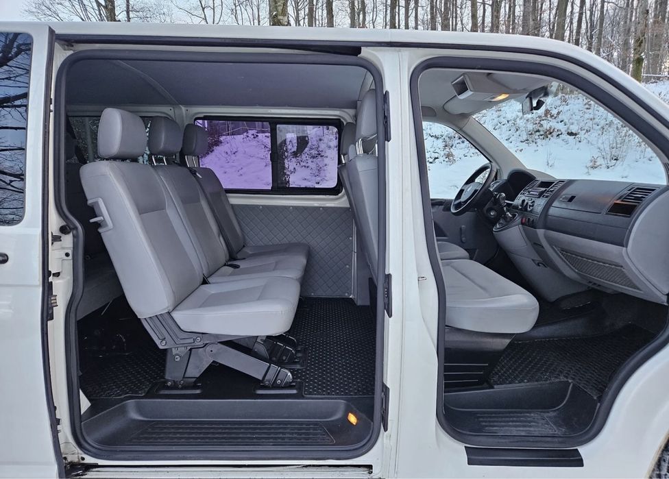 Volkswagen Transporter T5. 1.9 TDI