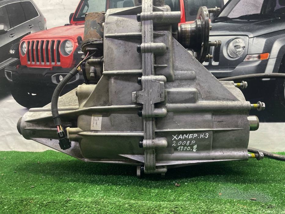 Роздатка  роздаточна коробка Hummer H3 2005- 60LB C003832