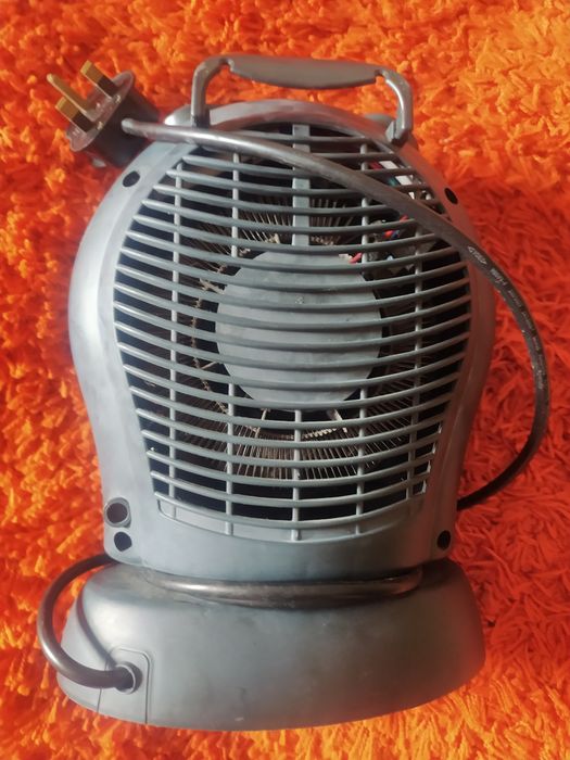 Терміново продам тепло вентилятор новий