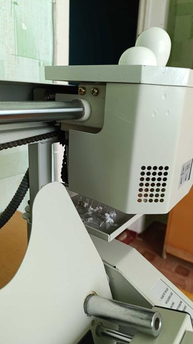 Термоклейова машина