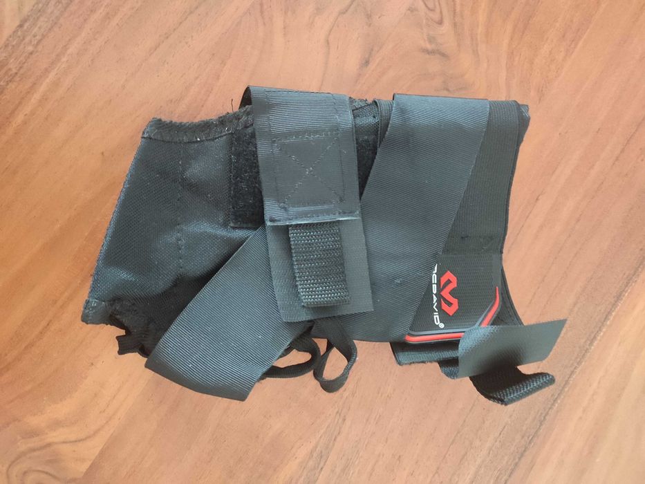 McDavid ankle brace