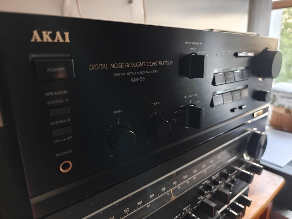 Wzmacniacz Akai AM-55