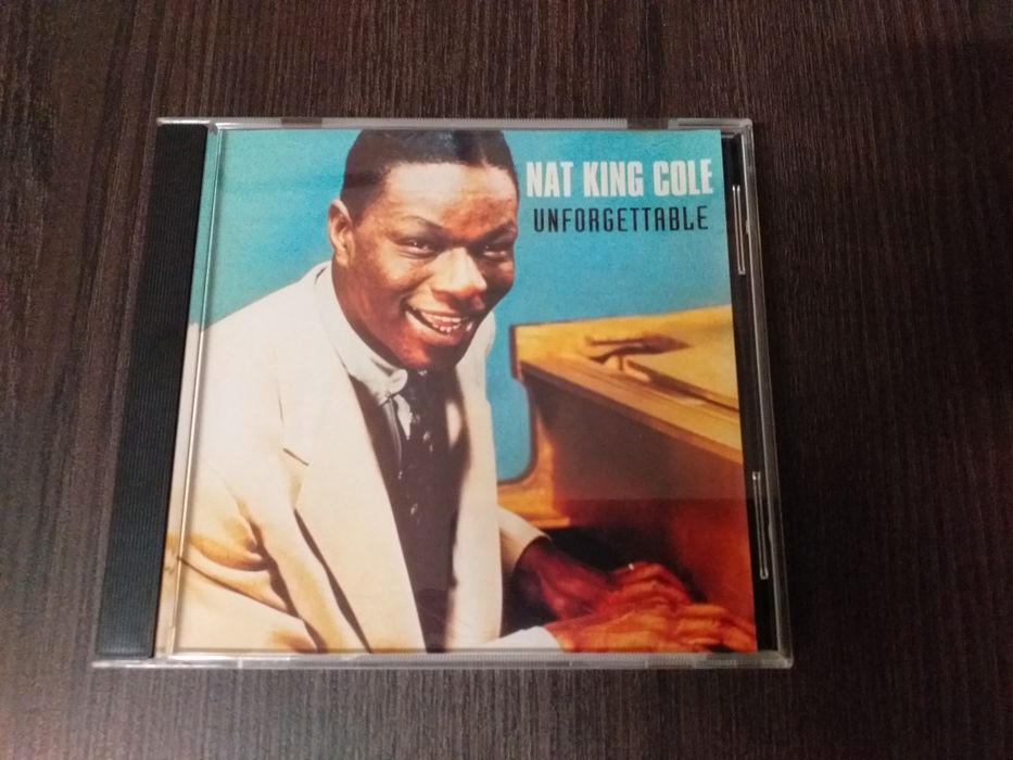NOVO Cd Nat King Cole Unforgettable nunca tocou,envio ctt,em mão veja zonas